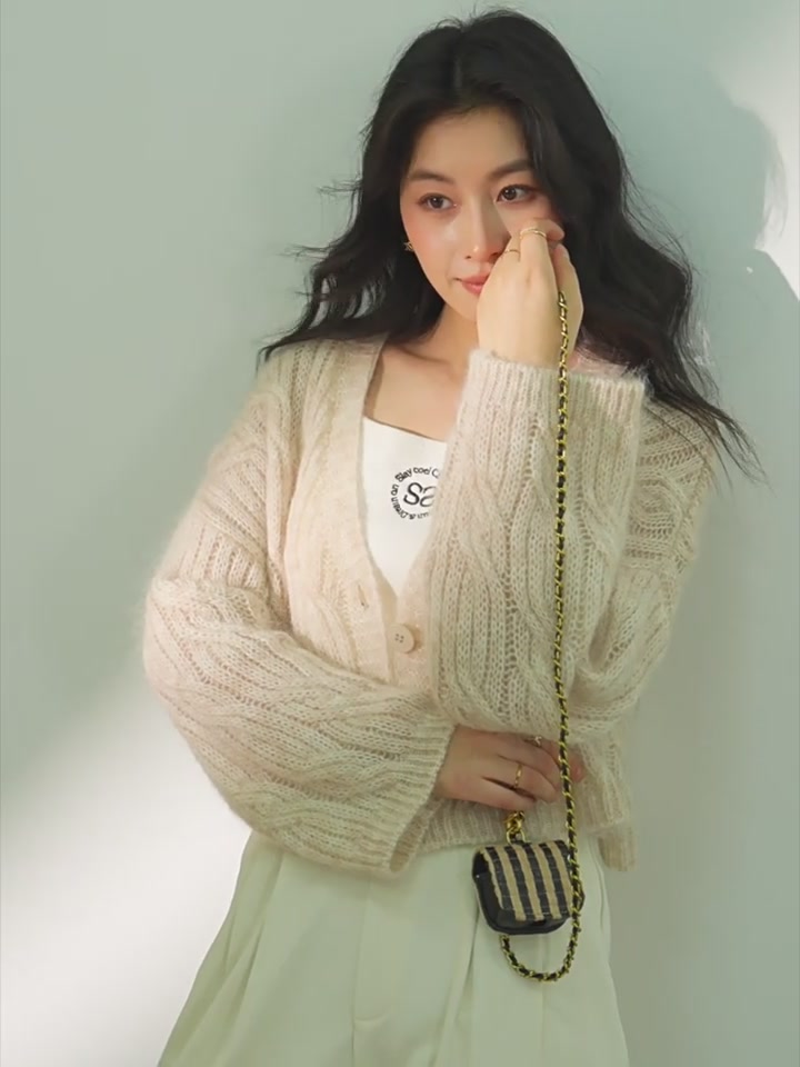 百家好BASICHOUSE针织背心：显瘦百搭的夏日神衣，但价格有点小贵？