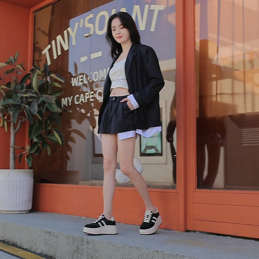 达芙妮德训鞋测评：厚底增高也能轻便如飞？