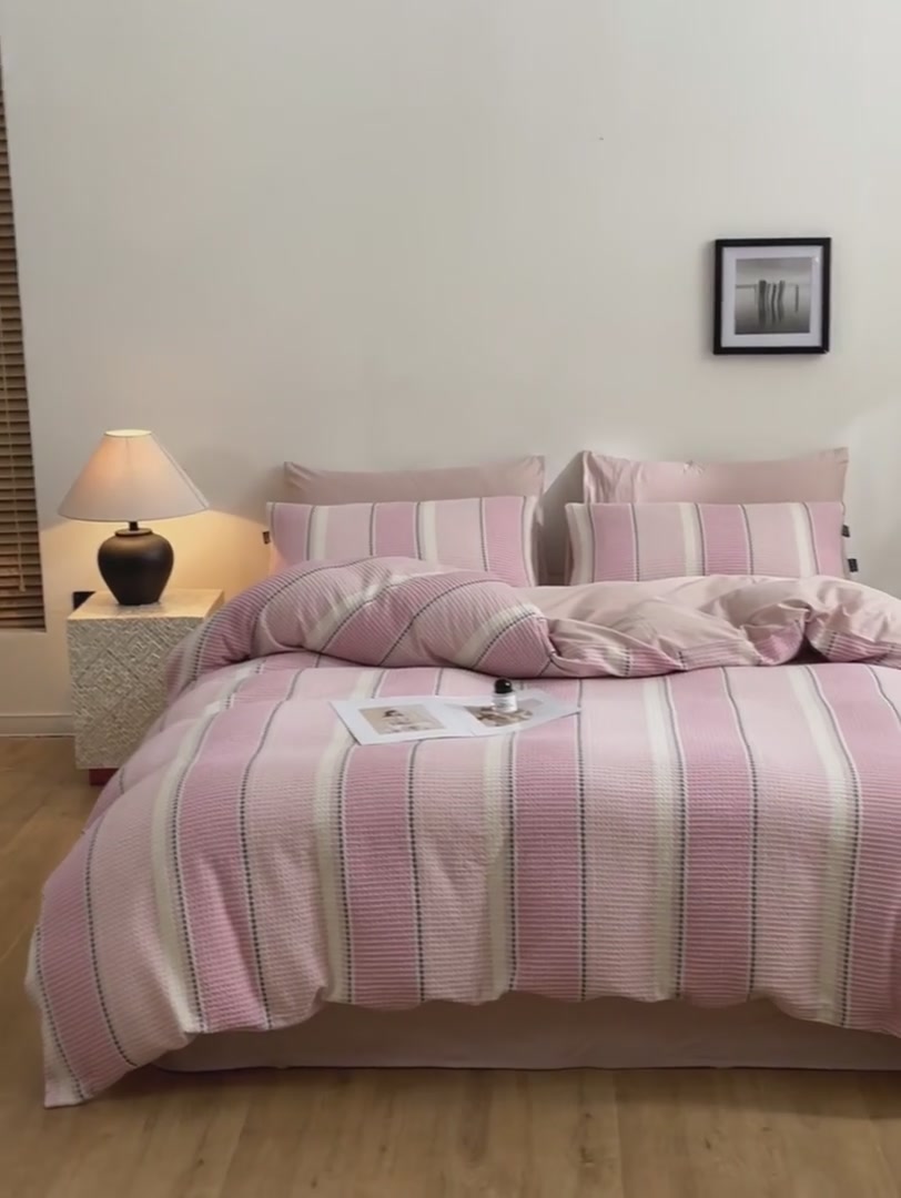 池羽华夫格四件套：芋泥紫条纹的‘床’上风云
