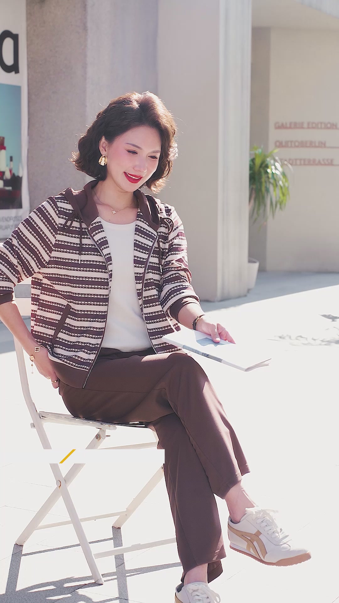 星凯达新款妈妈装：中年姐妹的“松弛感”穿搭，1599元值不值？