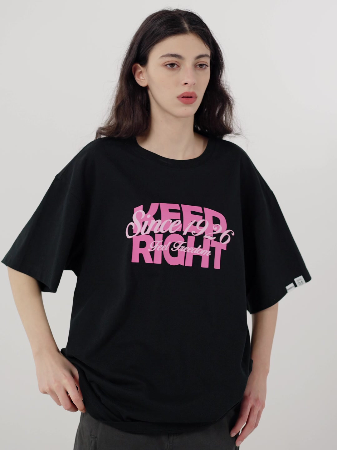 美式复古撞色T恤！情侣装这么穿也太有感觉了吧💥