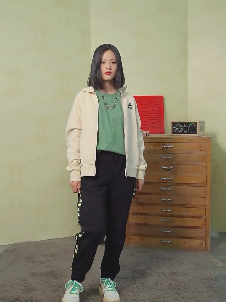 KAPPA针织卫衣：秋冬运动风，舒适与时尚的平衡术