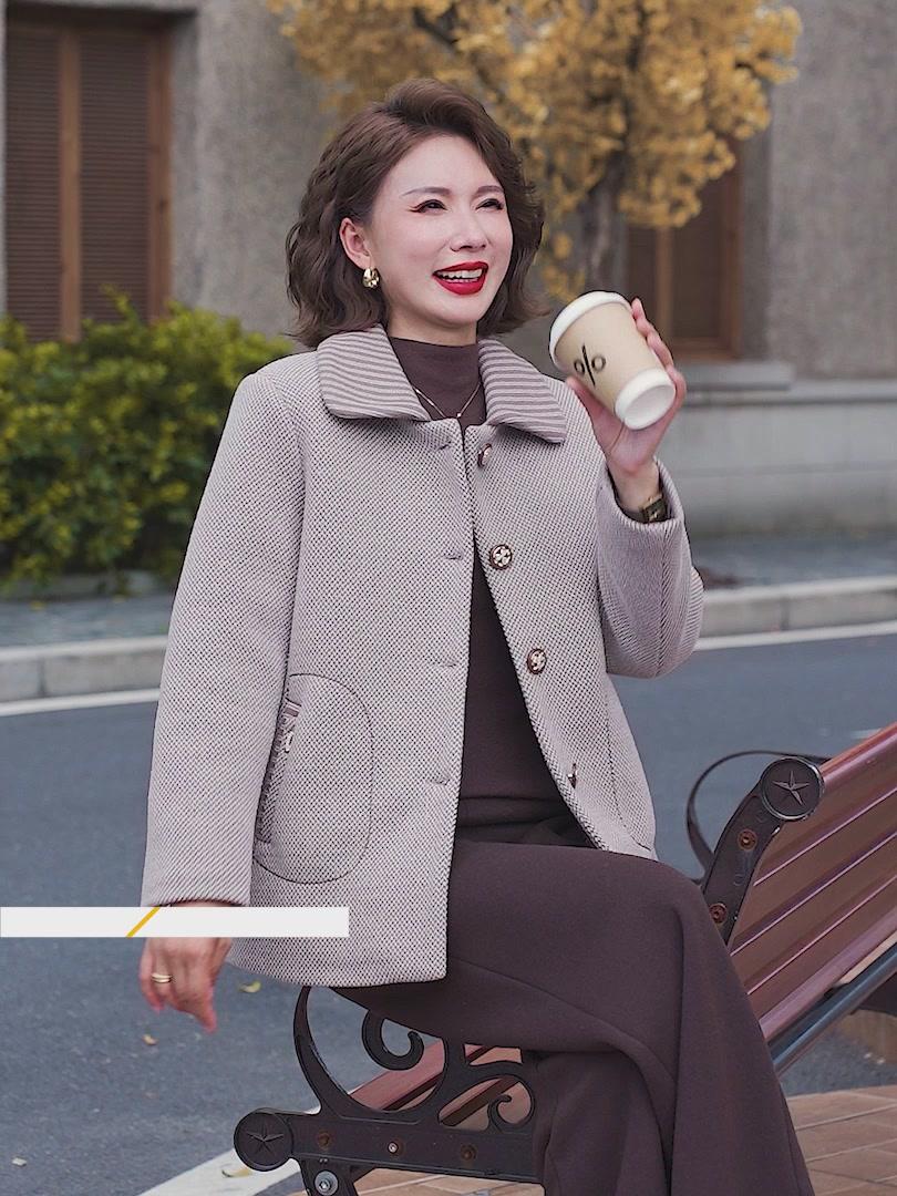 妈妈辈的时髦精！这件加绒外套让老妈秒变韩剧女主角💕