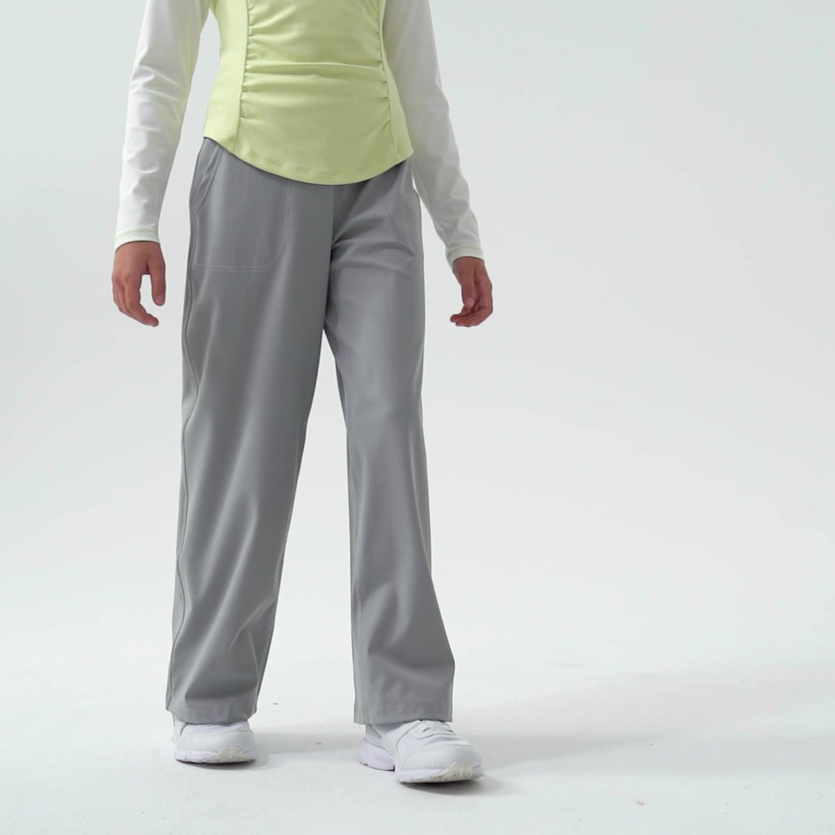 英氏YEEHOO儿童长裤体验：直筒瑜伽裤，舒适度满分但价格小贵