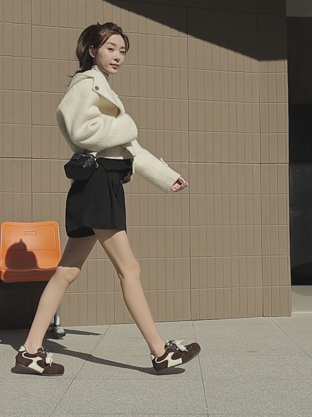 达芙妮红色厚底德训鞋：冬天里的暖脚神器，软到心坎里！