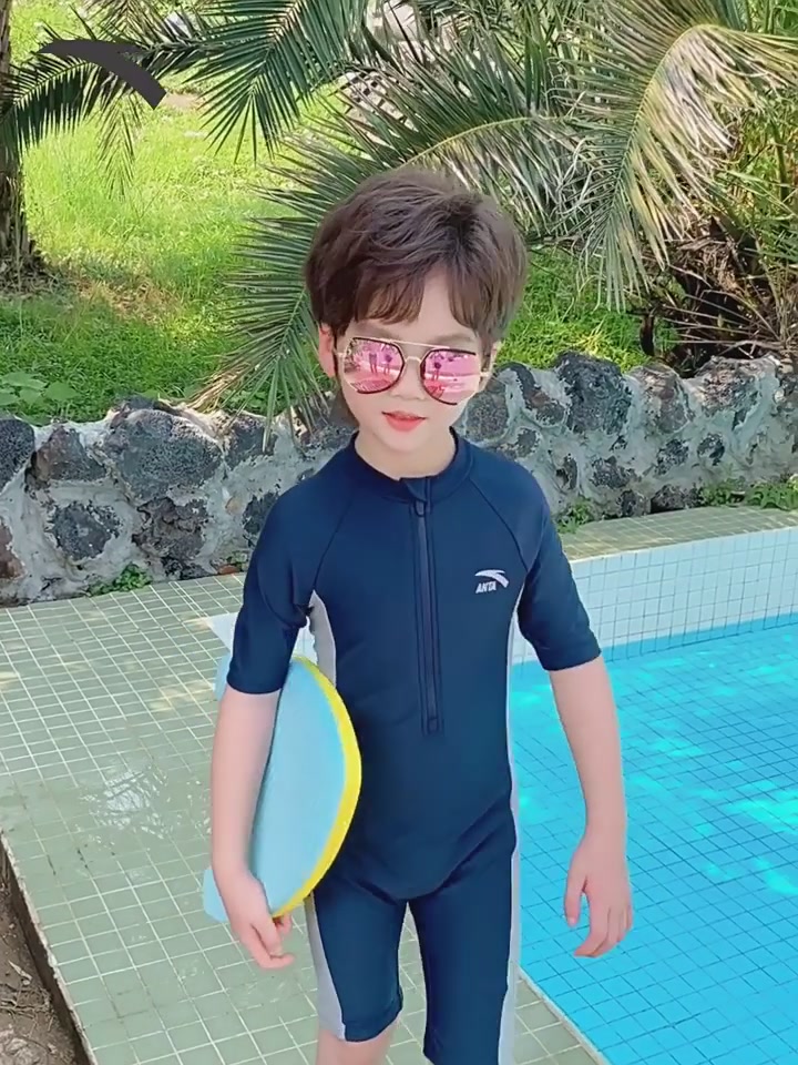 给娃买泳衣别踩雷！安踏这款专业训练泳衣太香了！