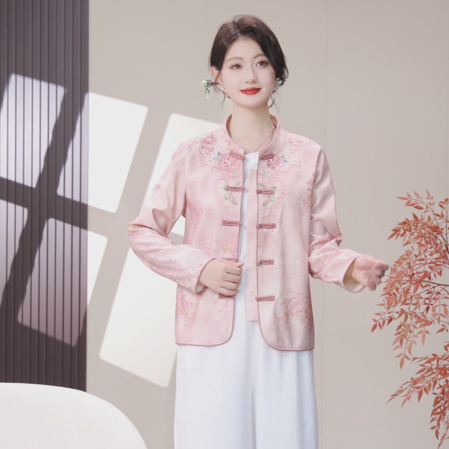 妈妈辈的国风夹克，穿上秒变气质女神！