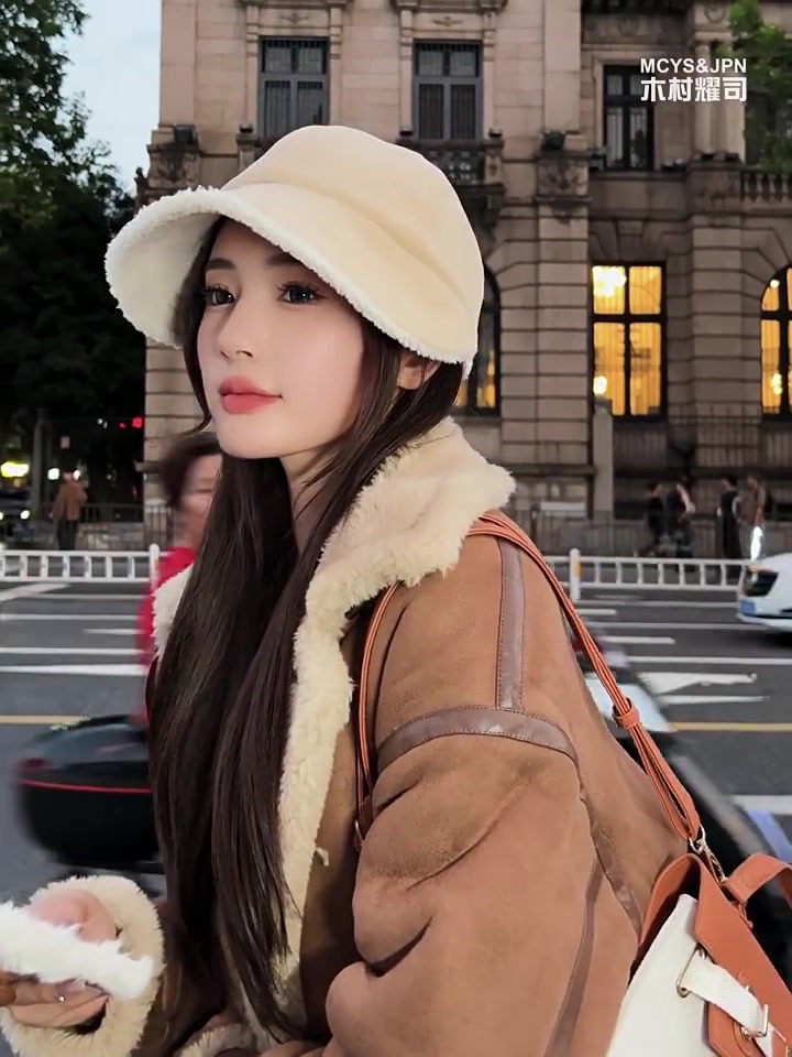 赵露思同款毛绒帽！这个冬天再也不怕冻耳朵啦~