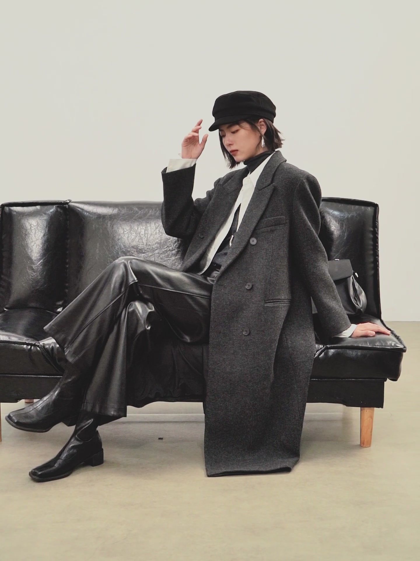 佧茜文羊毛大衣，1699元买到的静奢风，我是不是赚翻了？