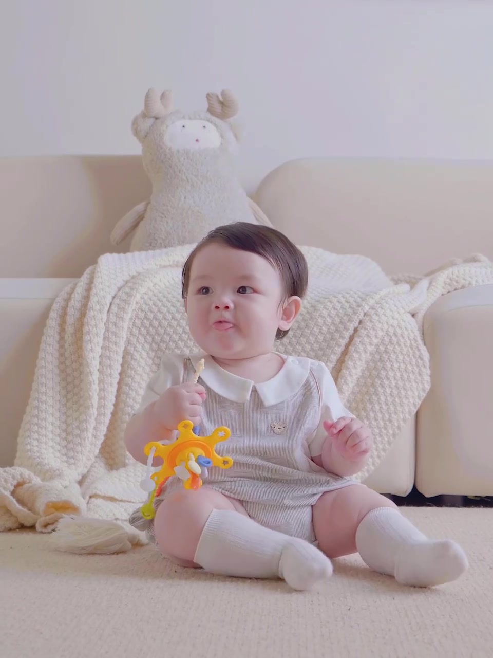 宝宝超爱玩！林老师抽抽乐，解放双手的神器✨