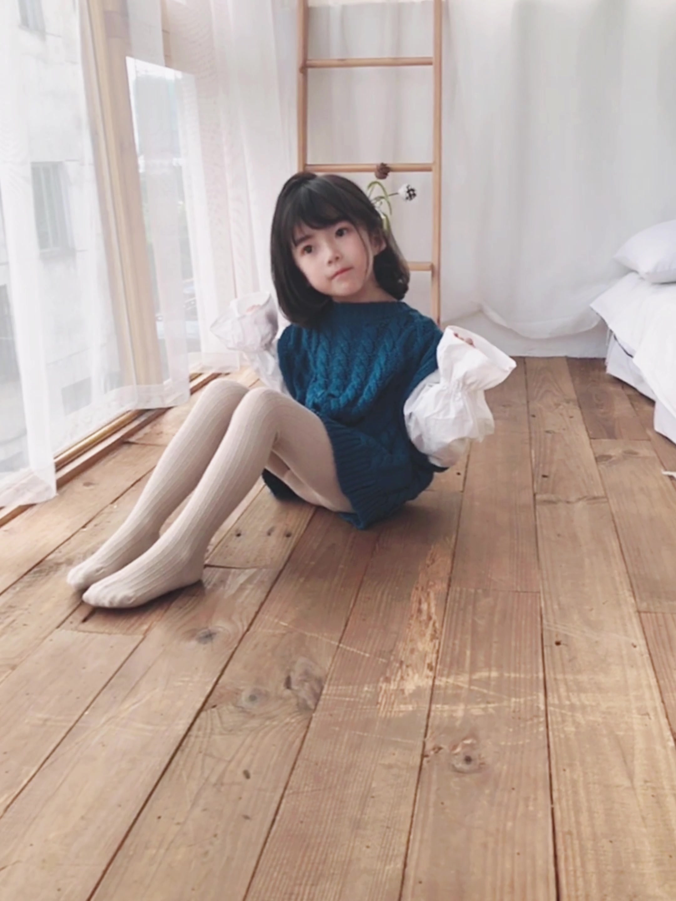 柠檬舒品儿童连裤袜：一条白袜，搞定所有小裙裙的“神助攻”