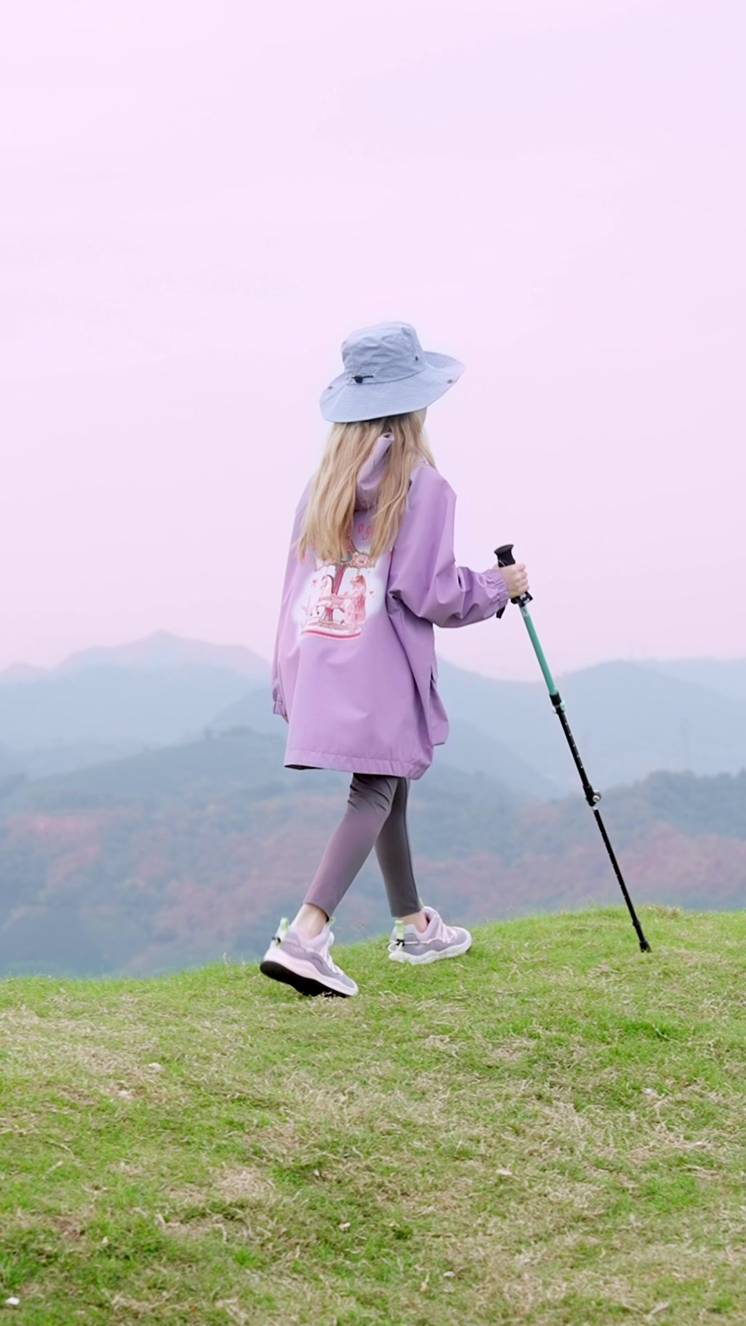 【春季亲子装】这件防风风衣，让我和女儿一起拒绝“土味”穿搭！