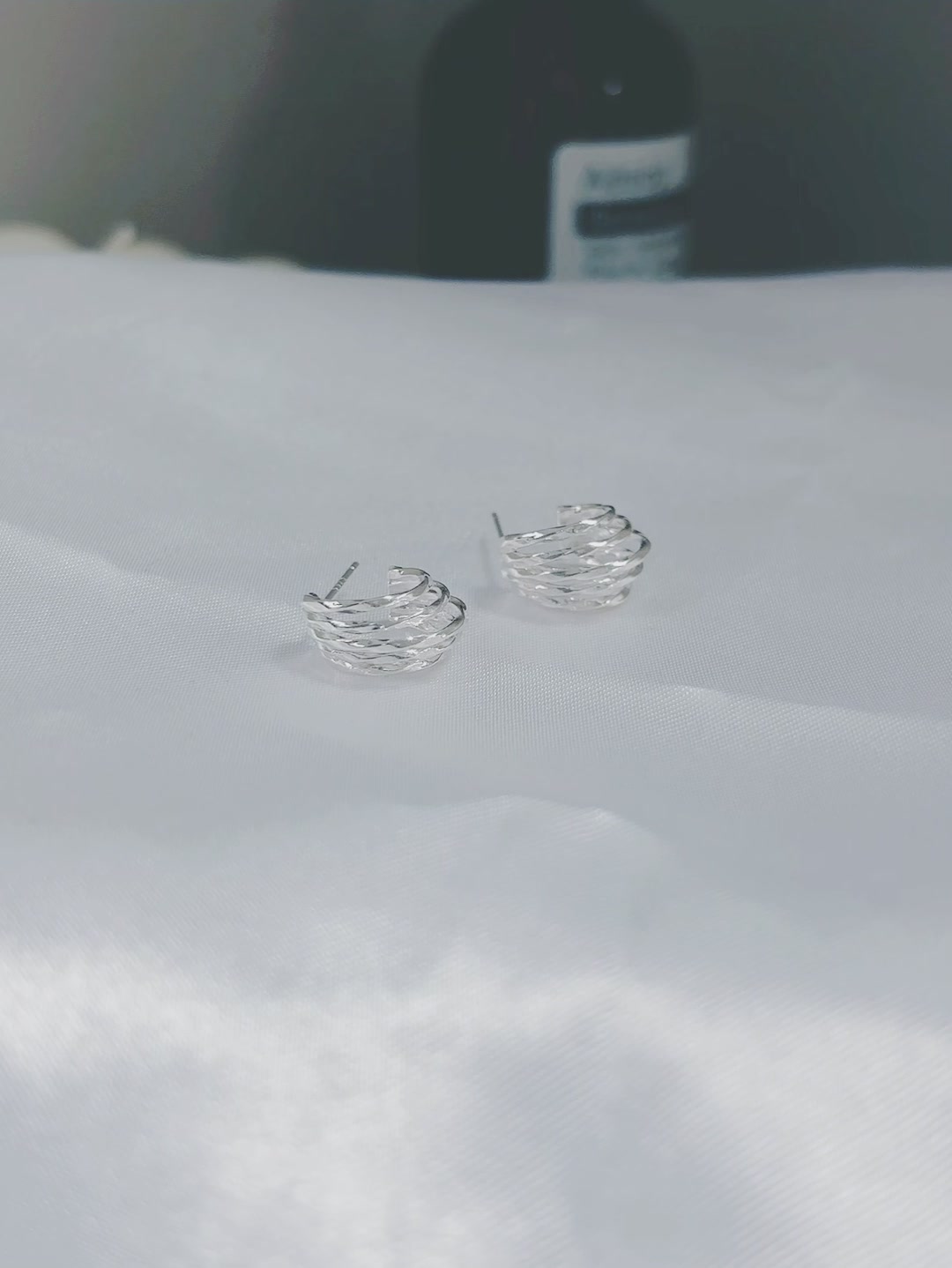 DTOTO 925银多层耳圈：高级感拉满的冷淡风，社交场上的吸睛神器！