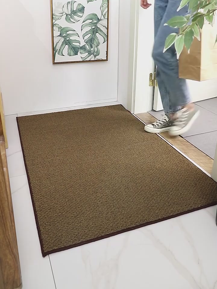 独处者的玄关美学：这块地垫让我爱上回家