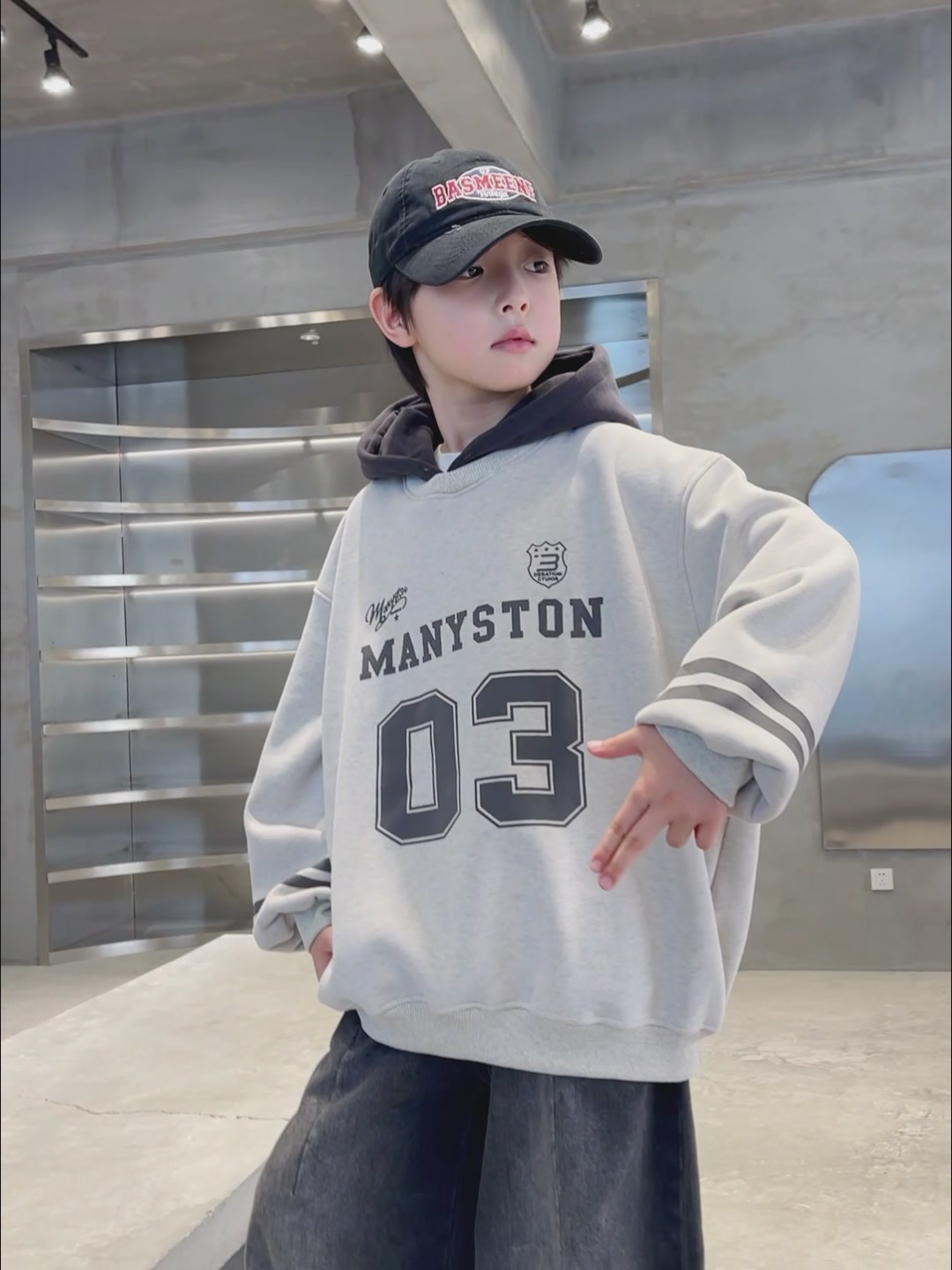 男宝冬季穿搭天花板！Camkids加绒卫衣保暖又帅气，妈妈们冲鸭！