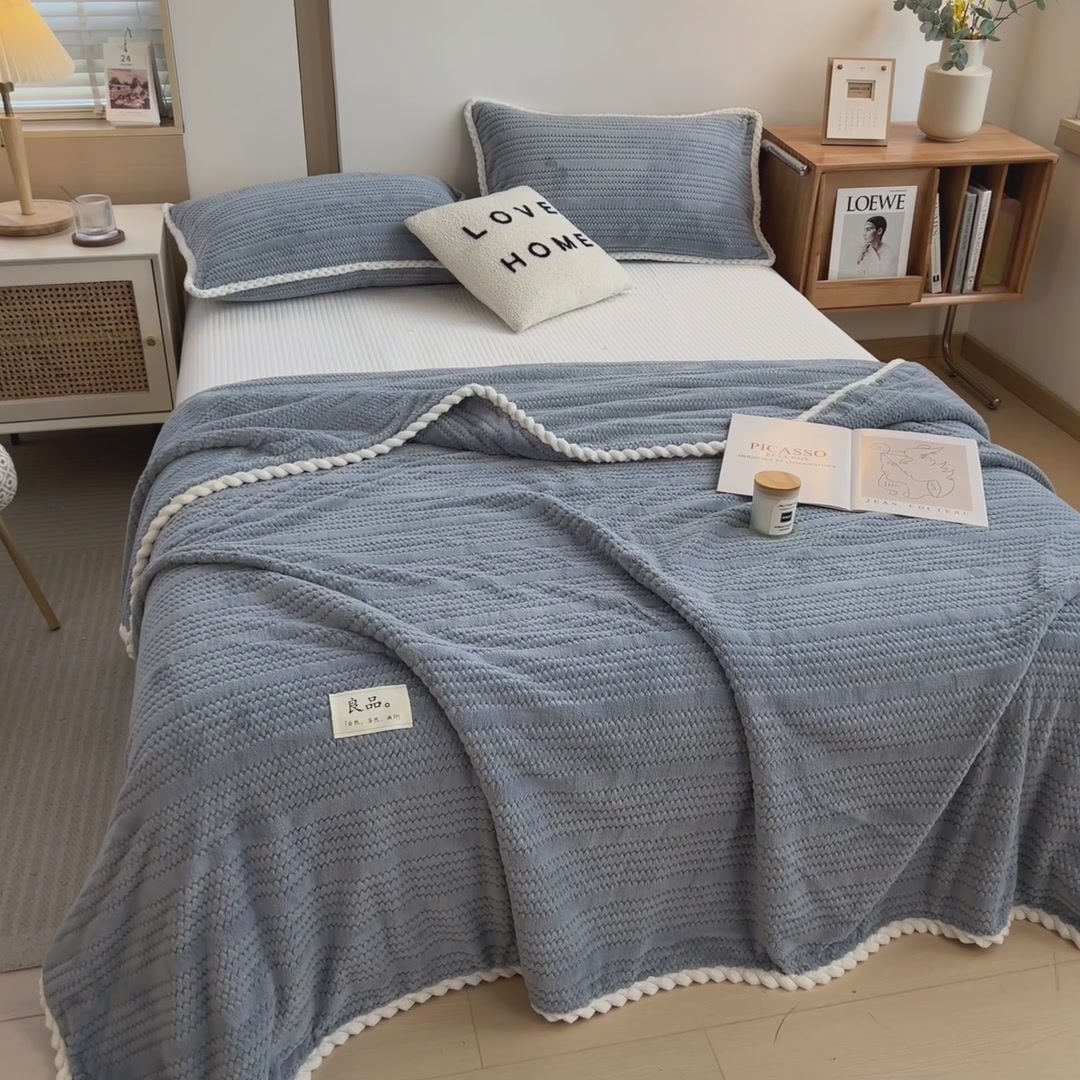 冬天必备！杉杉牛奶绒毛毯，软到心坎里了💕