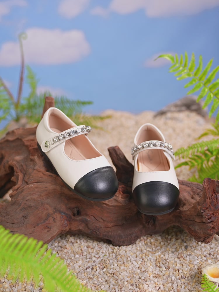 斯纳菲小香风公主鞋，软底舒适体验，女儿爱不释脚！