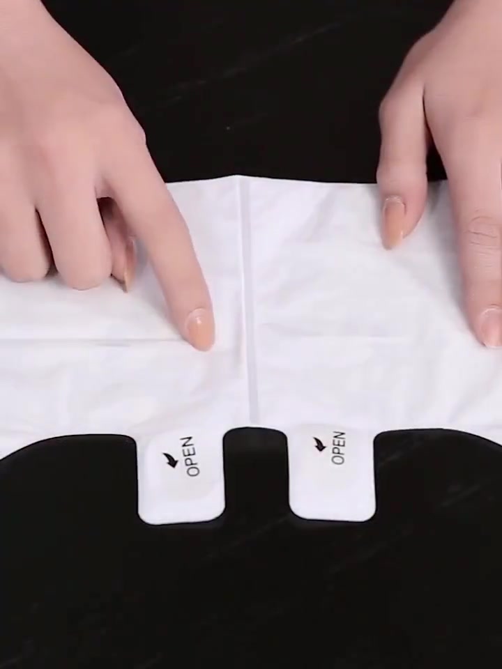 欧丽源手膜：40ml的细腻呵护，告别干裂的双手革命