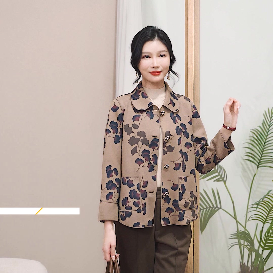妈妈50岁生日礼物🎁，这件外套让她秒变时髦精！