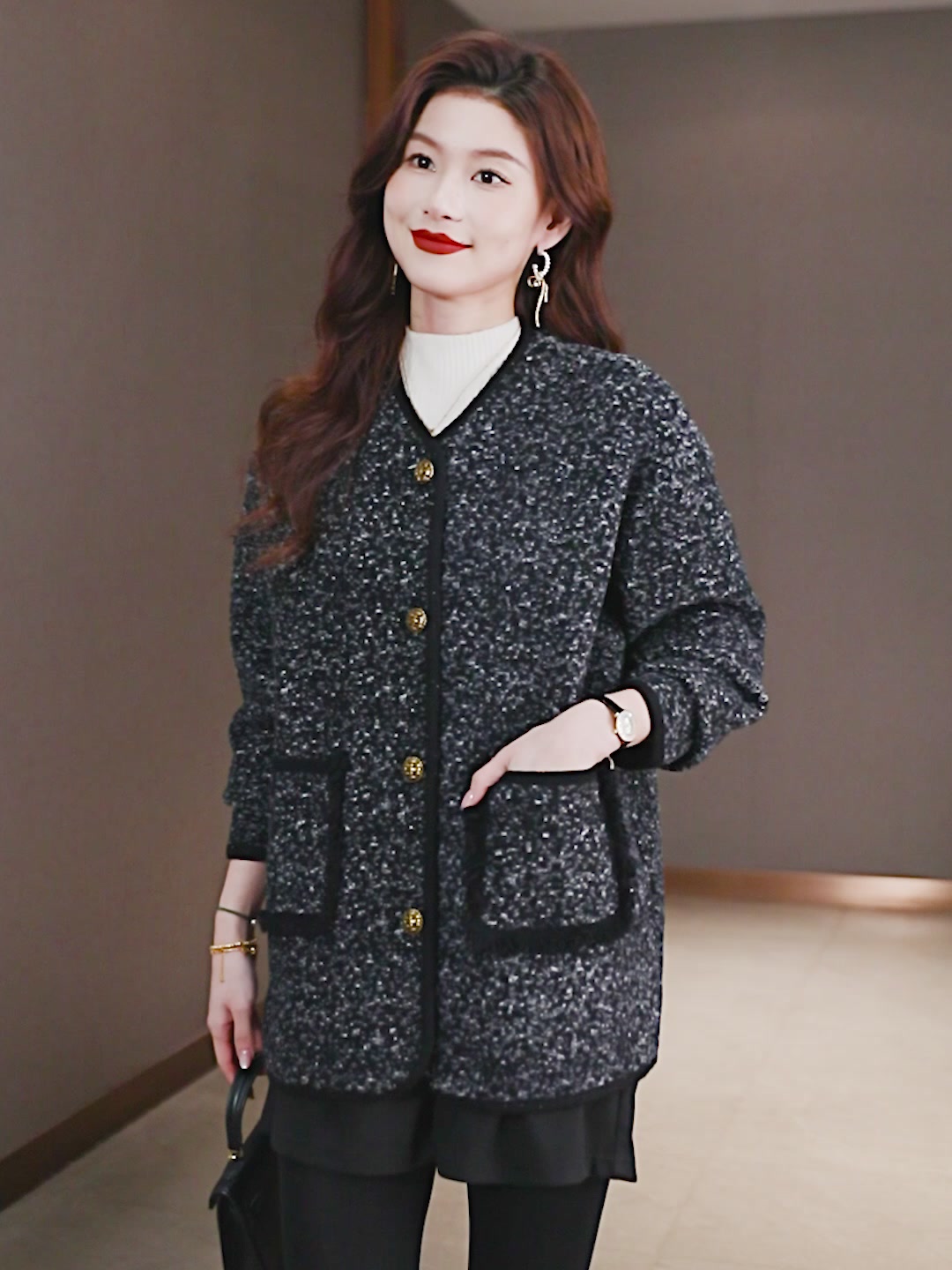 鲜诺CHOY NOR小香风外套：法式高级感，轻奢加衫的刺激体验！