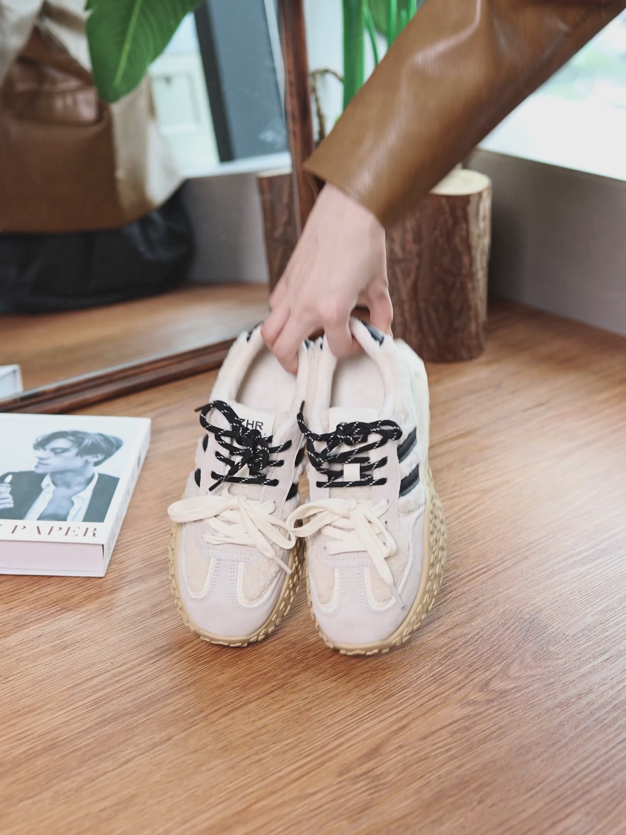 这双阿甘鞋让我在冬天也能穿出高级感！撞色设计太绝了🔥