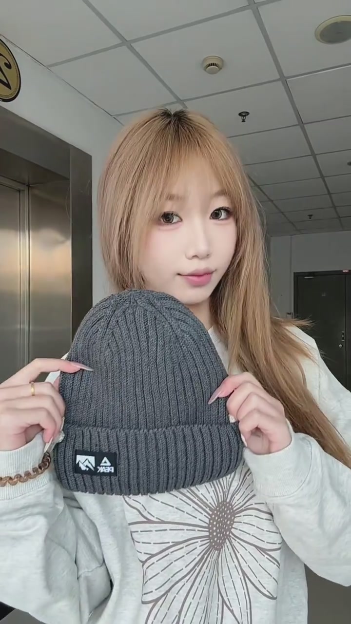 东北零下30度❄️这顶帽子让我秒变抗冻战士！