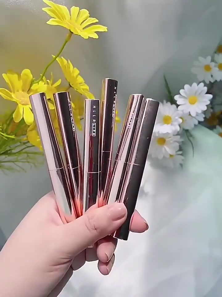 阿古丽娅小细管口红试色 | 89.7元买到的温柔日常感，素颜也能hold住！