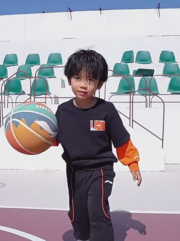 李宁大童篮球套装，儿子穿上秒变球场小霸王🏀