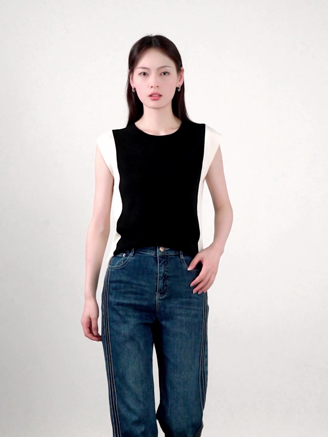 撞色无袖T恤初体验：MeetMetro的夏日穿搭新宠