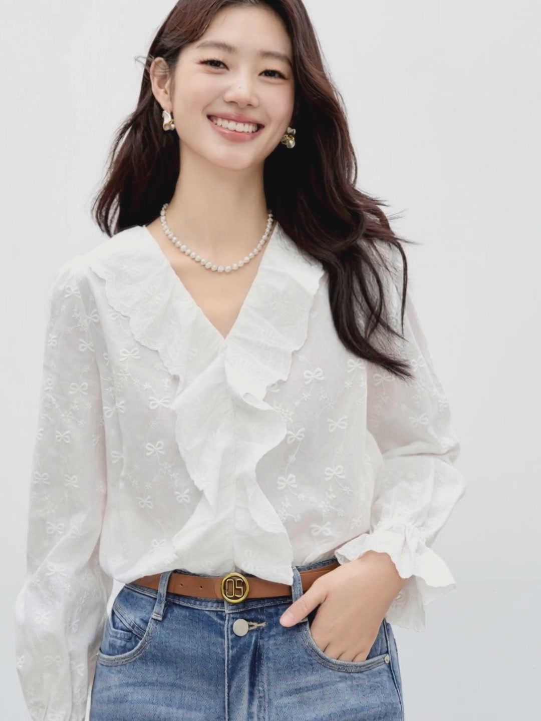 穿上这件衬衫，我仿佛成了春日里的蝴蝶仙子！