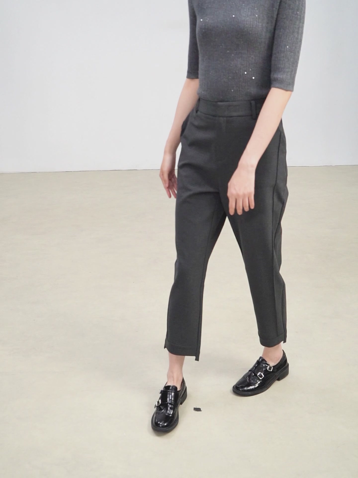 佧茜文这条西装裤，让我在通勤和休闲之间反复横跳！