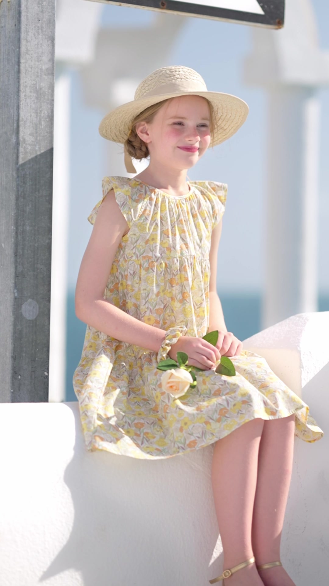 馋嘴狗BulldogAmy女童碎花裙测评：夏日小公主的洋气穿搭，细节控妈妈必看！