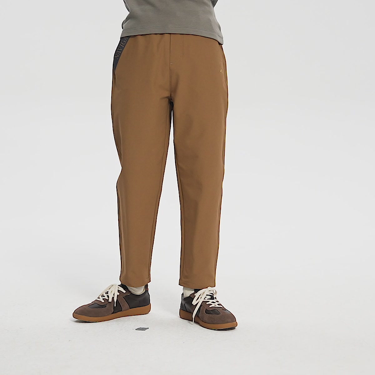 纳维凯尔小帆船童裤：滑雪小子的冬日装备，值不值这个价？