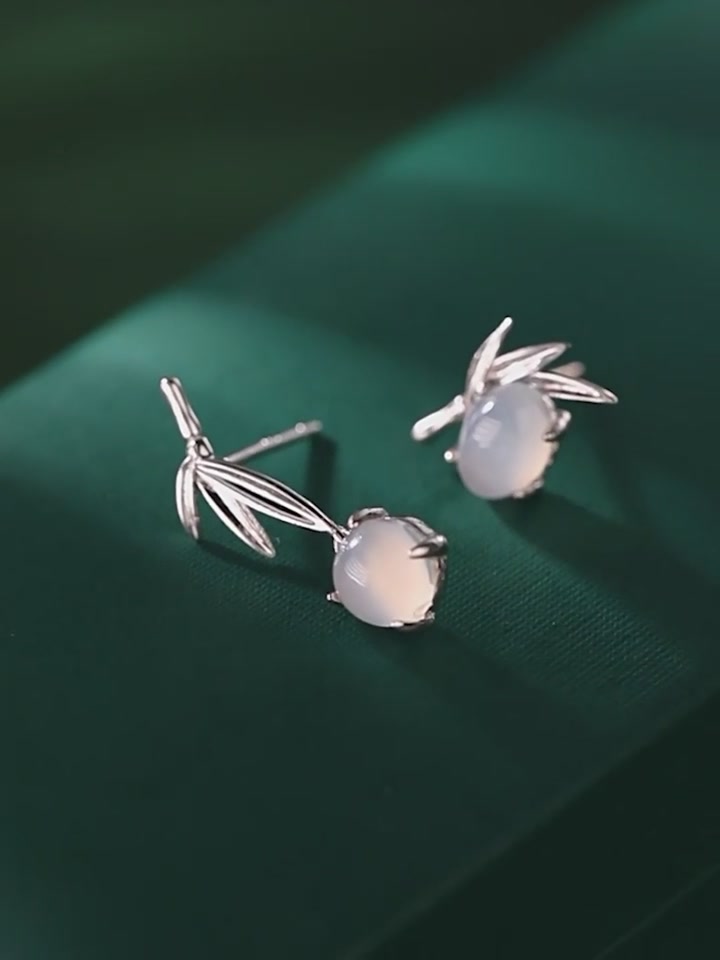 50+姐姐的耳饰新宠！国风竹叶耳钉，简约又高级