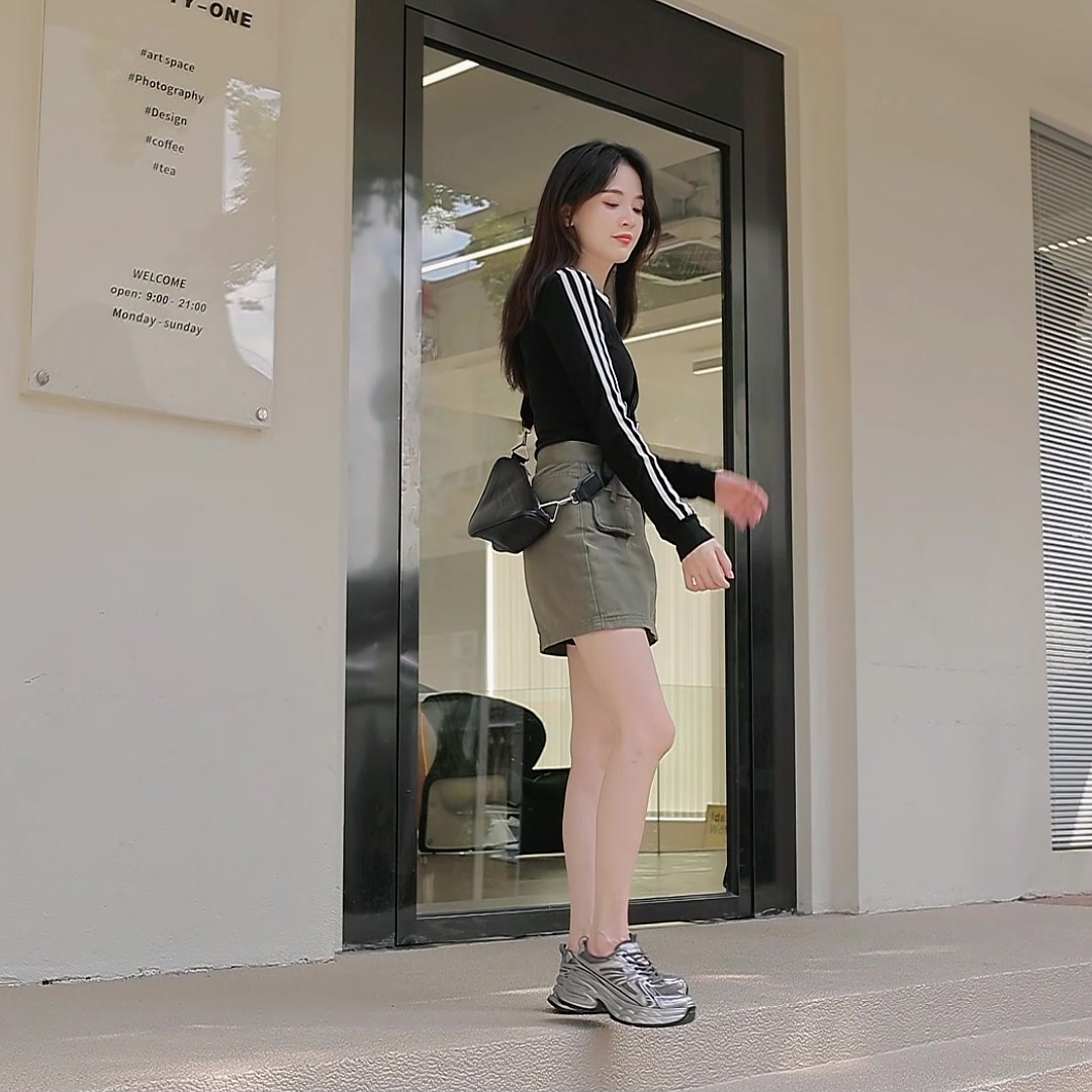 达芙妮老爹鞋测评：这双厚底加绒鞋，是冬季保暖神器还是潮流陷阱？