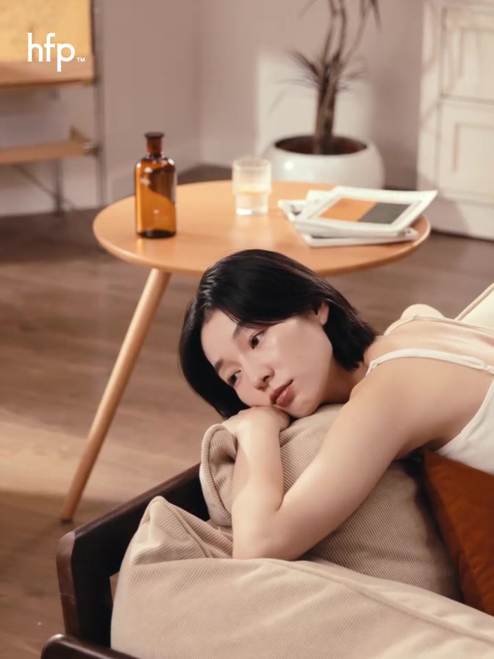 HFP果酸精华水：一瓶让我重新审视毛孔护理的“温和派”